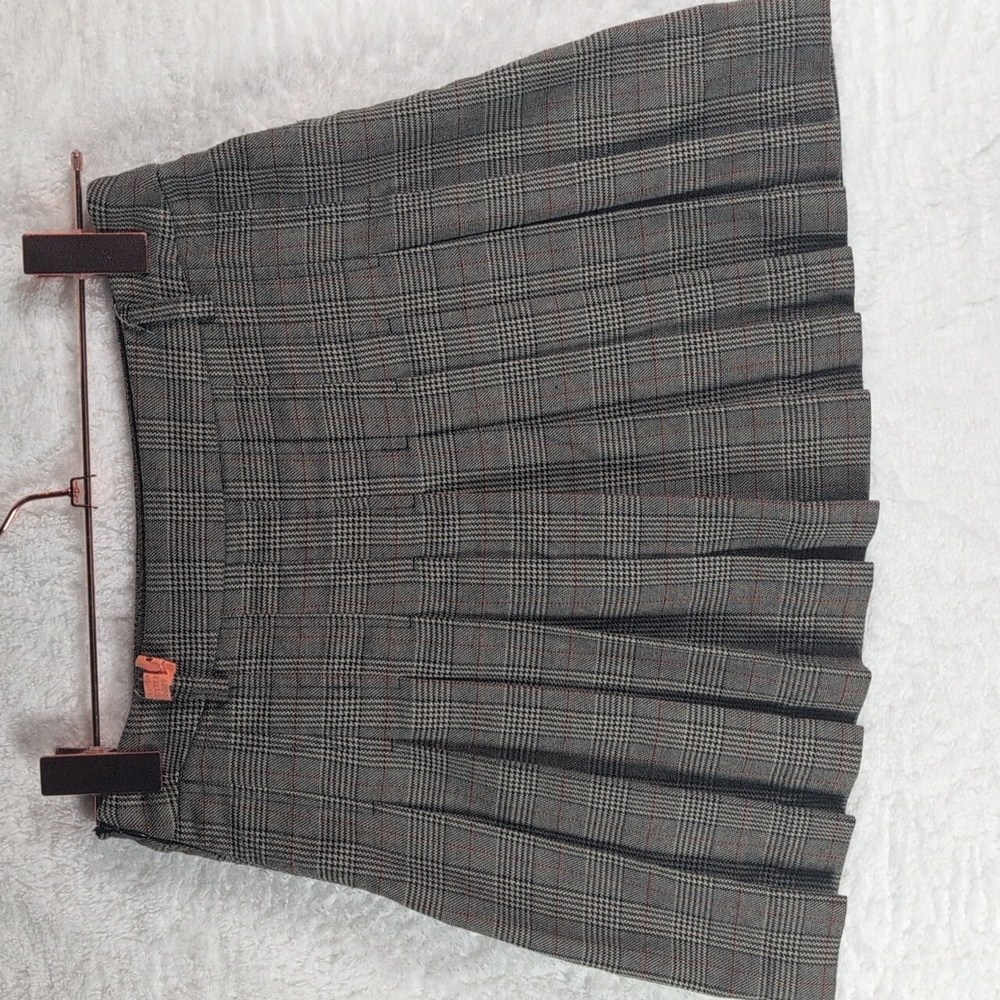 477-Disney X Forever 21 Checkered Mini Skirt - Black and Gray‎